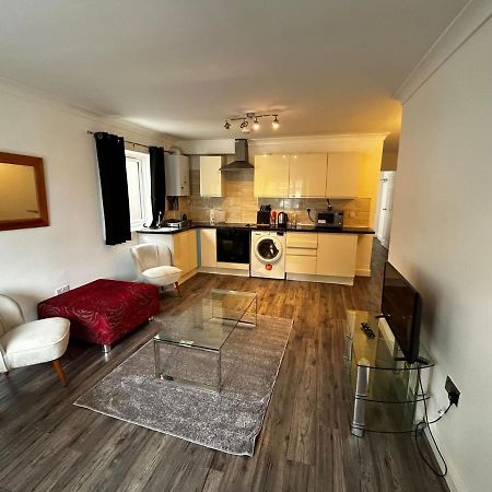 The Ruislip Apartment Extérieur photo